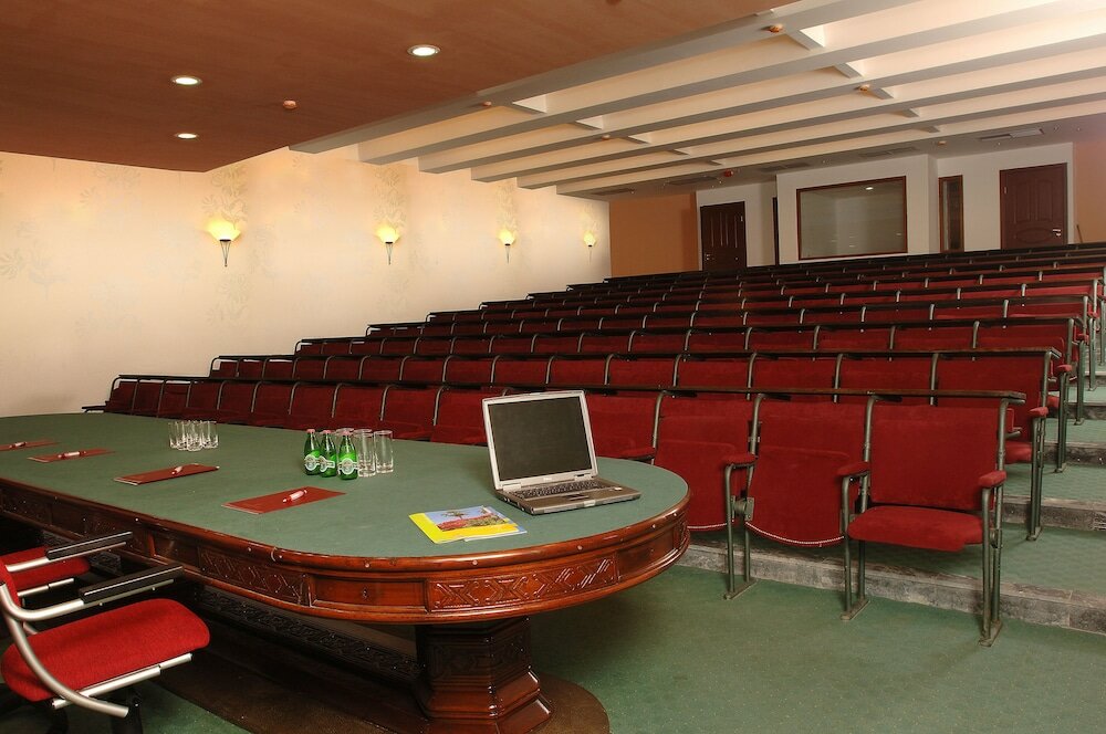 Фото Hunguest Hotel Sun Resort