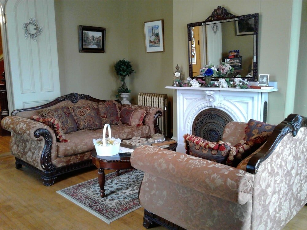 Фото The Proctor Mansion Inn