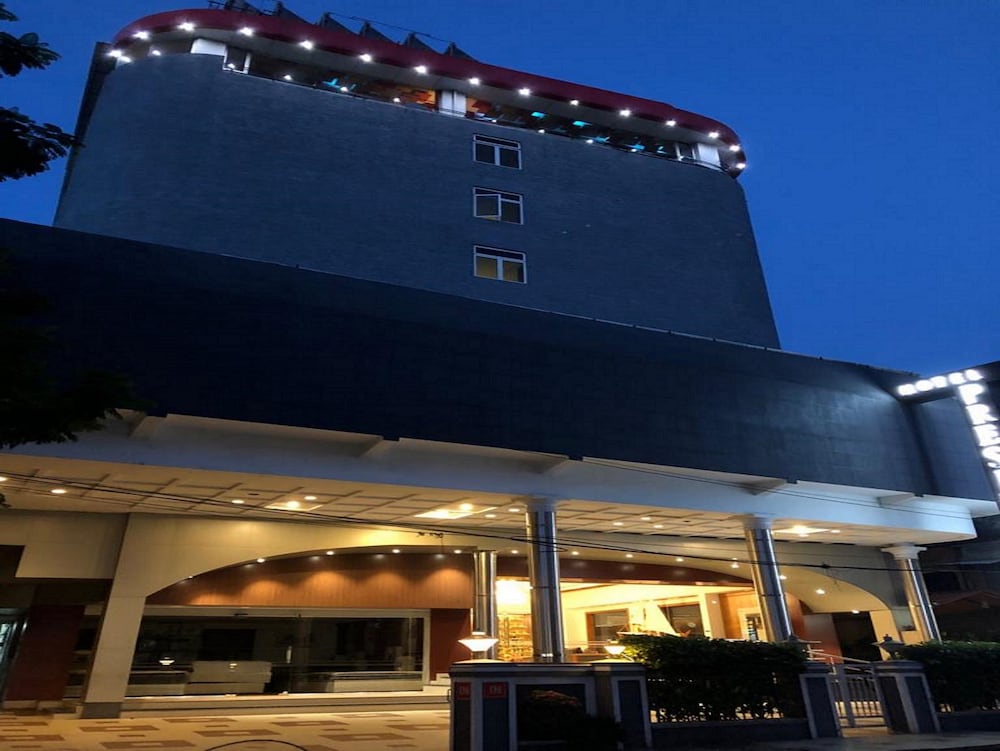 Фото отеля 3