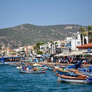 Mavi Su Pansiyon (Izmir, Foca District, Ismetpasa Neighborhood, 173rd Street, 8), hostel