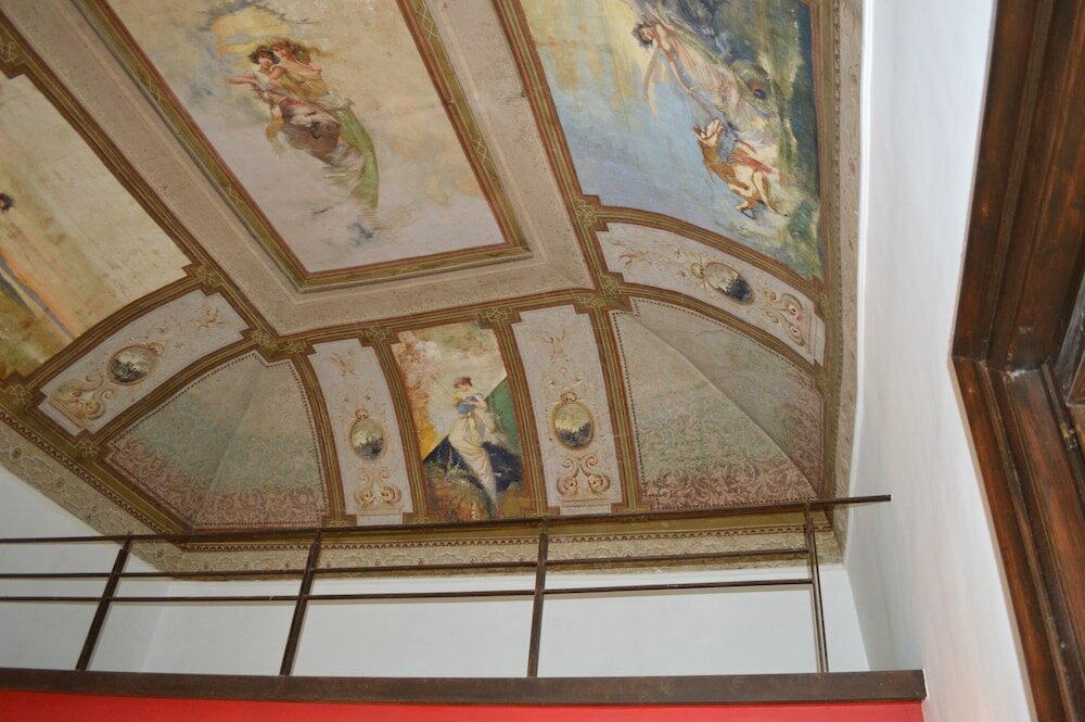 Фото CostantiNapoli 27