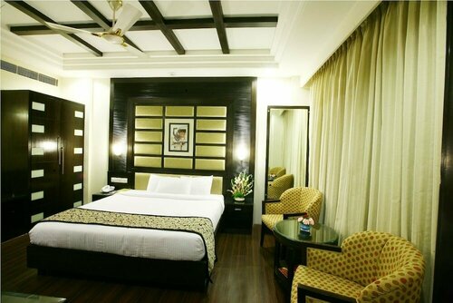 Гостиница Karon Hotels - Lajpat Nagar в Дели