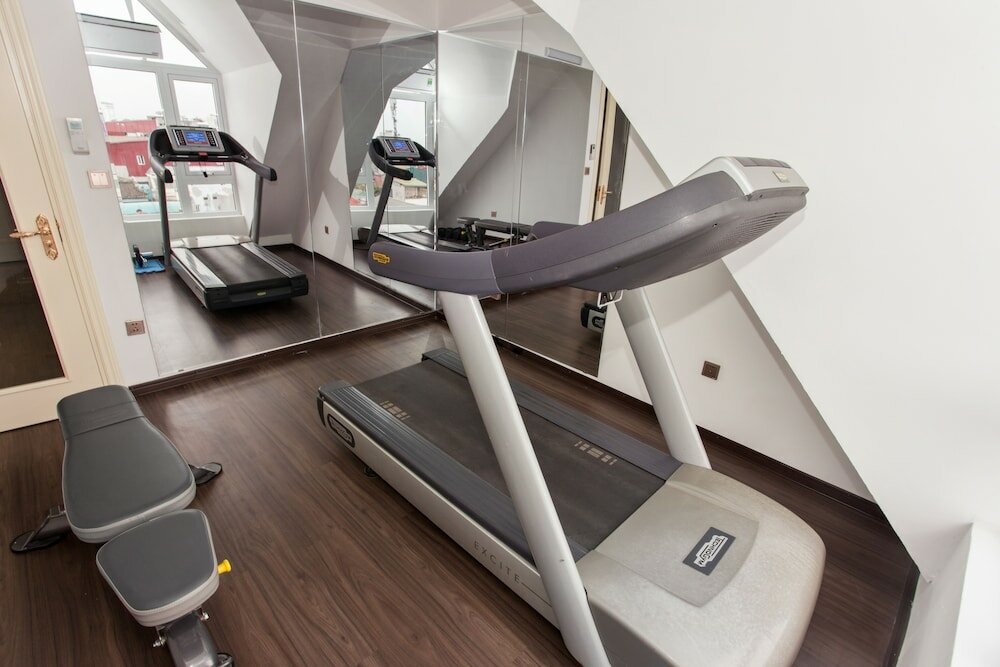 Фото Luxury Old Quarter Hotel & Gym
