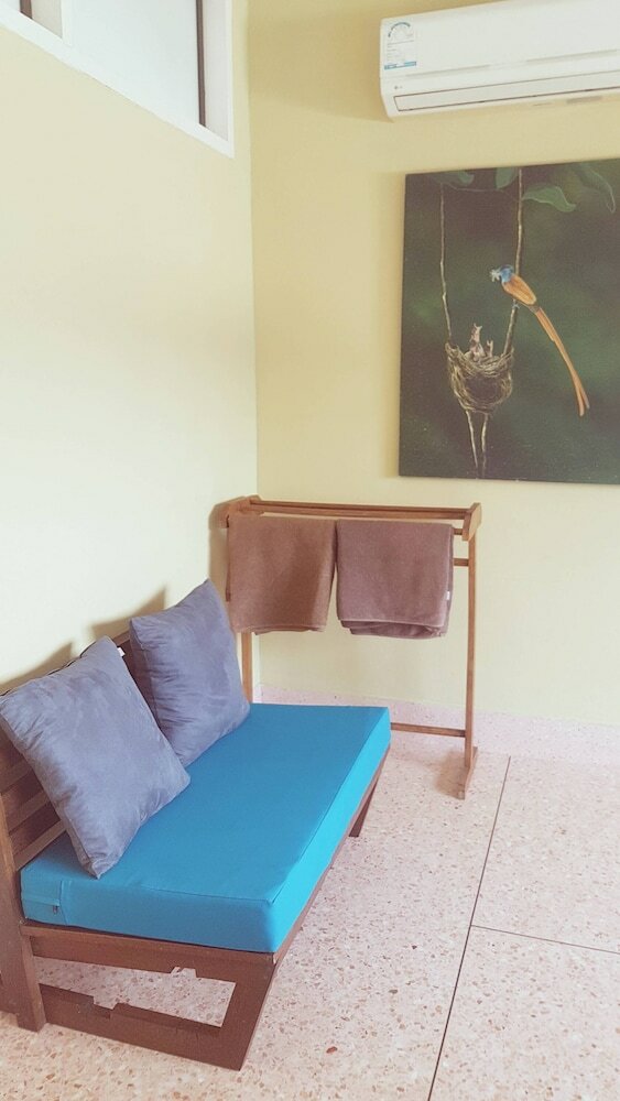 Фото No. 7 Guest House