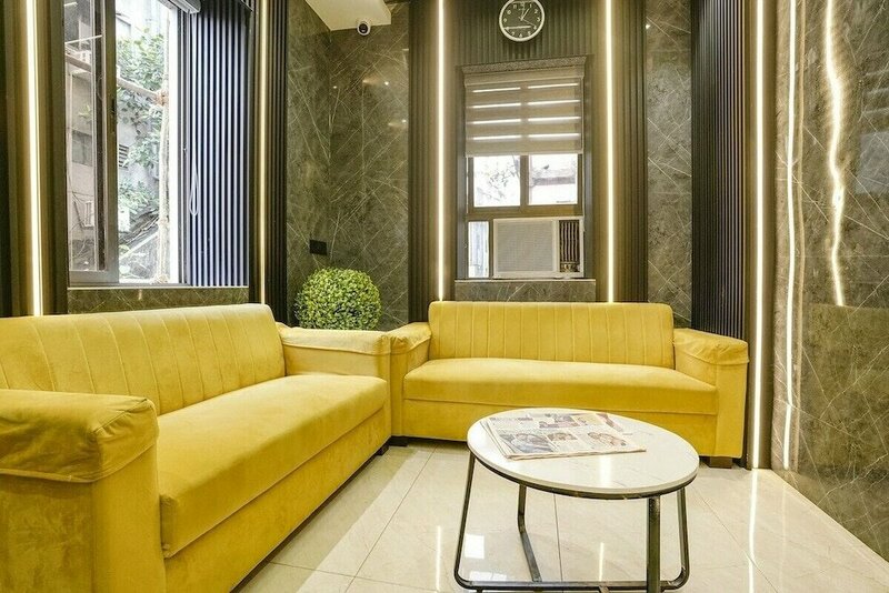 Гостиница Hotel National в Мумбаи