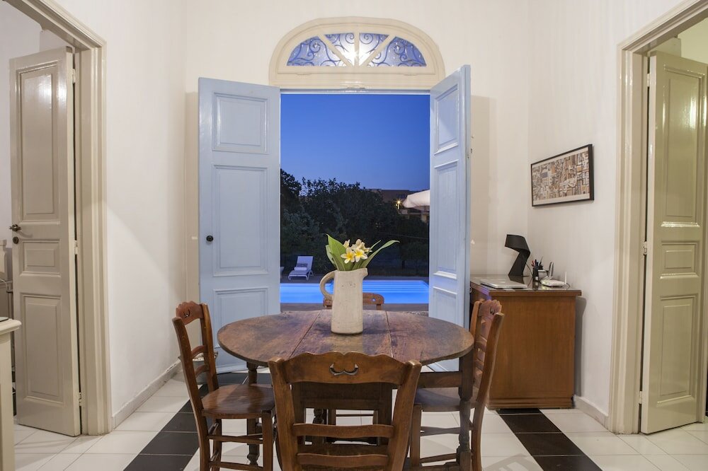 Фото Villa Pyrgo