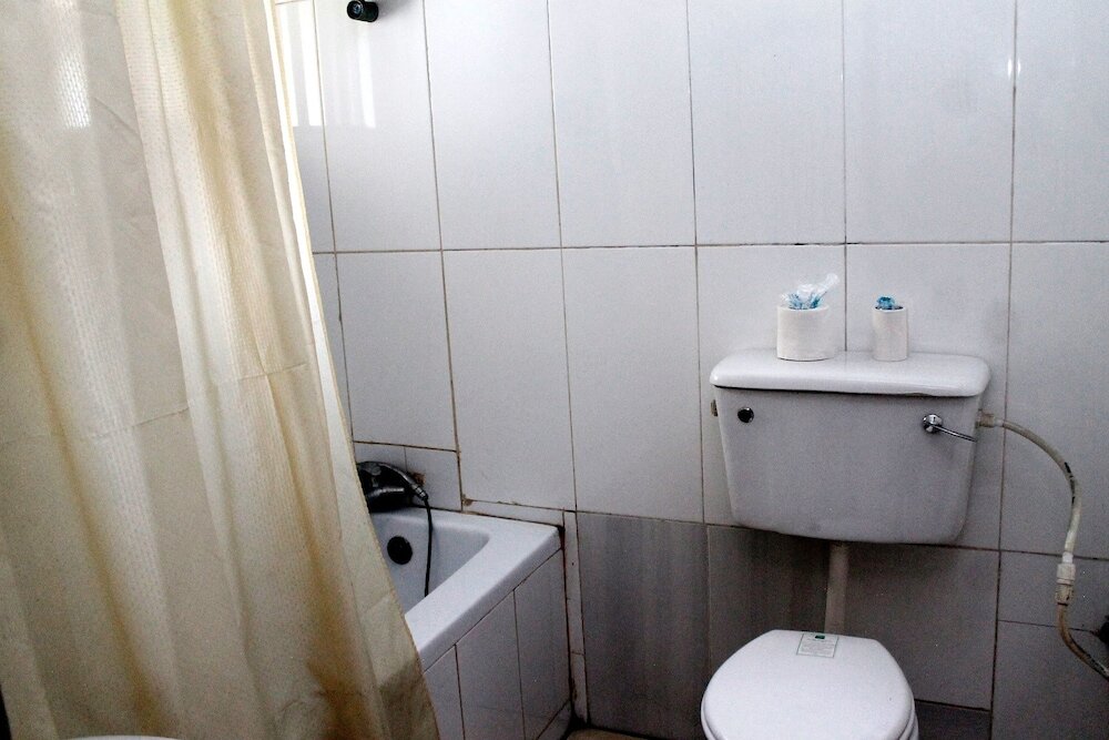 Фото Manor Hotel