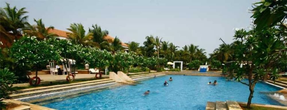 Фото Club Mahindra Varca Beach