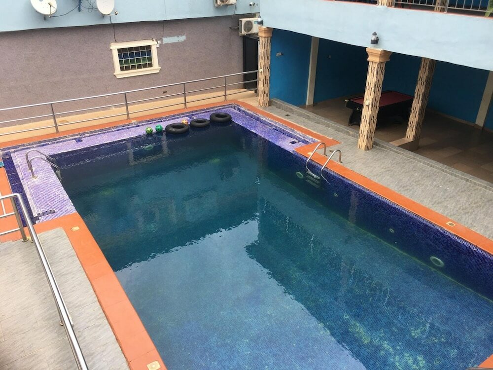 Фото Marble Hill Hotel