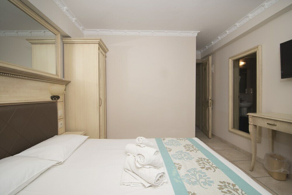 Фото Parthenon Art Hotel