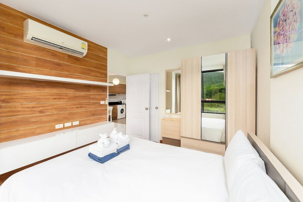 Фото The Lago Apartments by Tropiclook