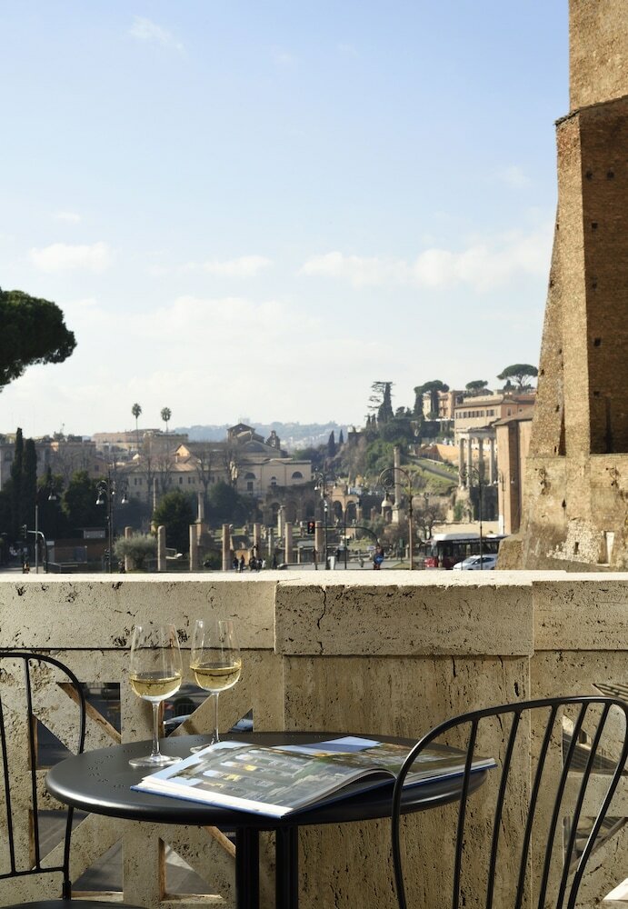 Фото Dimora ai Fori - Guesthouse