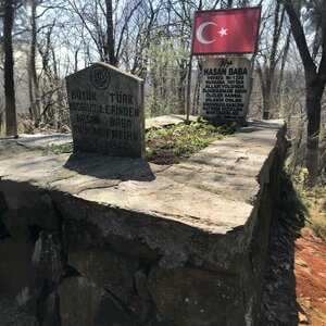 Hasan Baba Tomb (Yalova, Cinarcik, Cinarcik), landmark, attraction