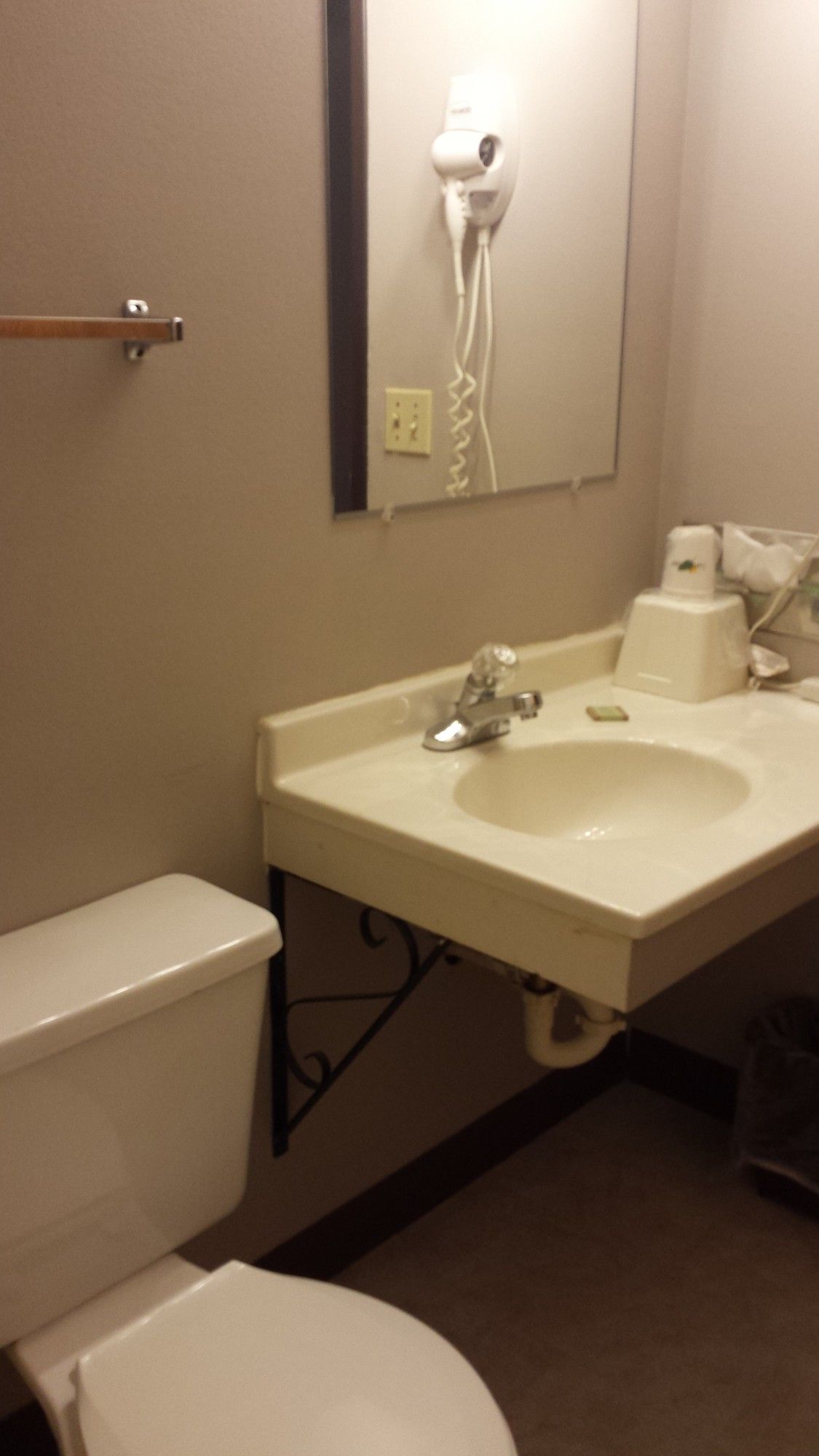 Фото Super 8 by Wyndham Pella