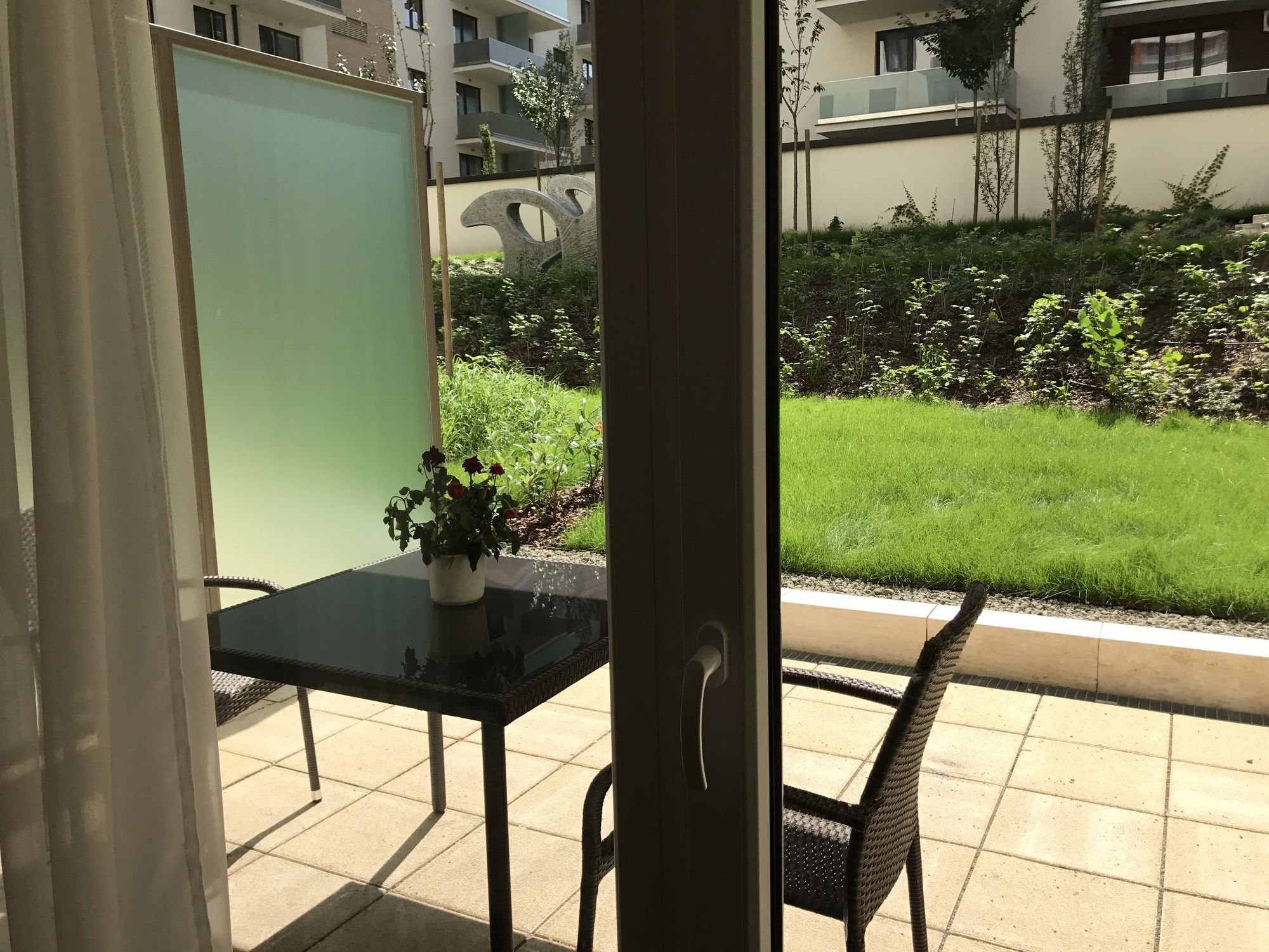 Фото Corvin Rose Apartment Hotel