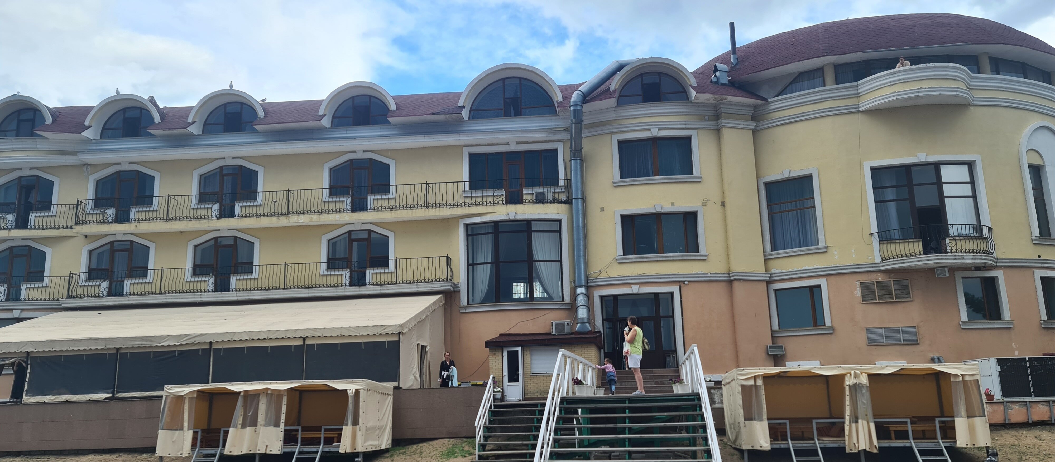 Фото Айнакол