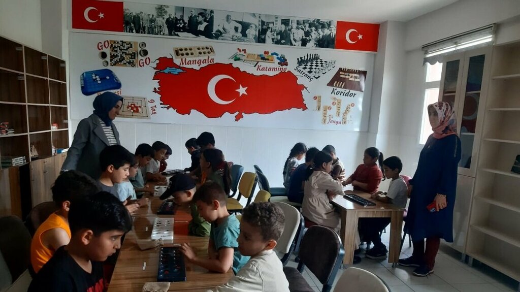 School Boyali Ataturk Middle School, Duzici, photo