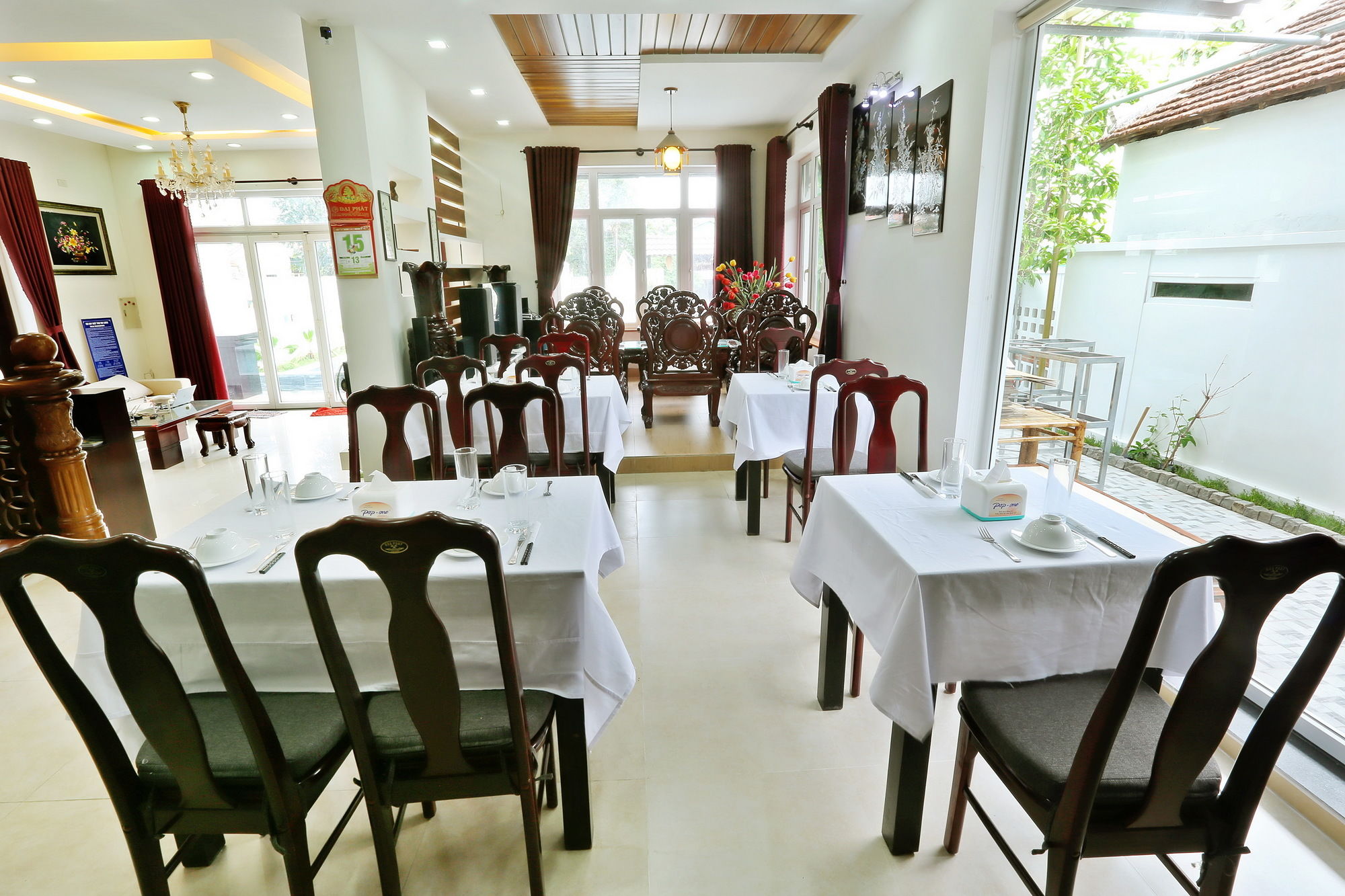 Фото Well-To-Do Villa