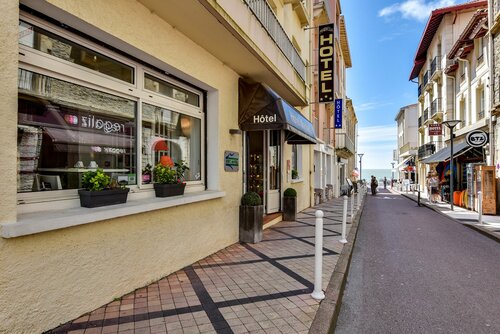 Внешний вид отеля Hotel Marbella в Биаррце, фото 1