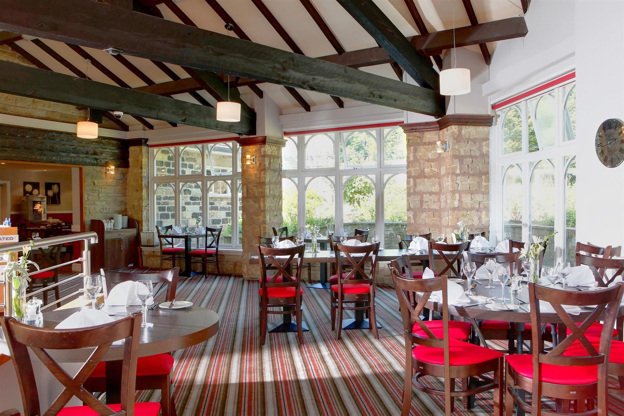 Фото Best Western Plus Lancashire Manor Hotel
