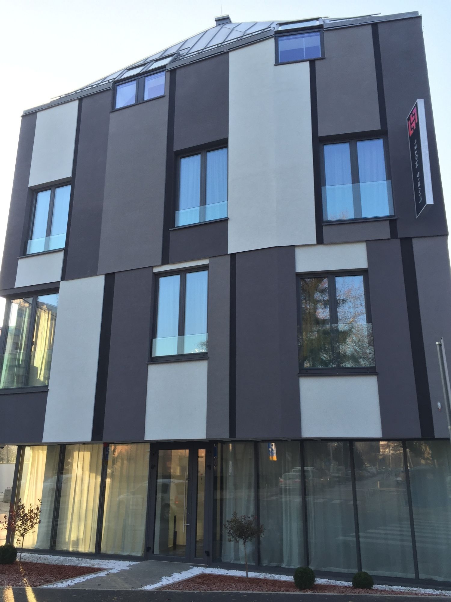 Фото отеля 3