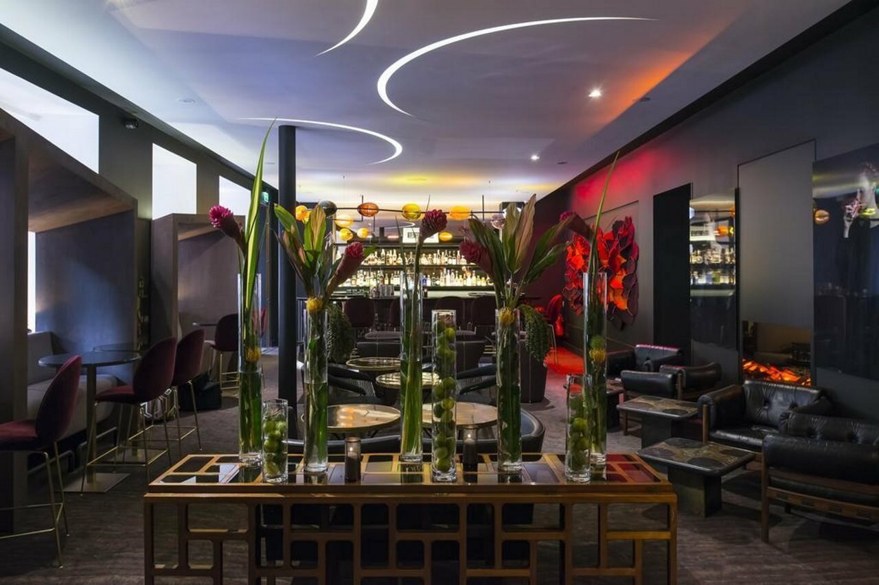 Фото Hôtel Marignan Champs Elysées