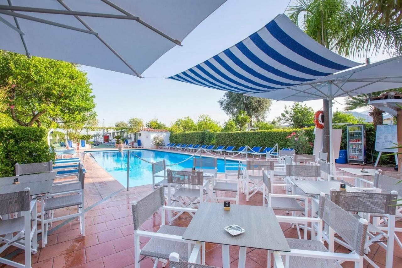 Фото Central Hotel