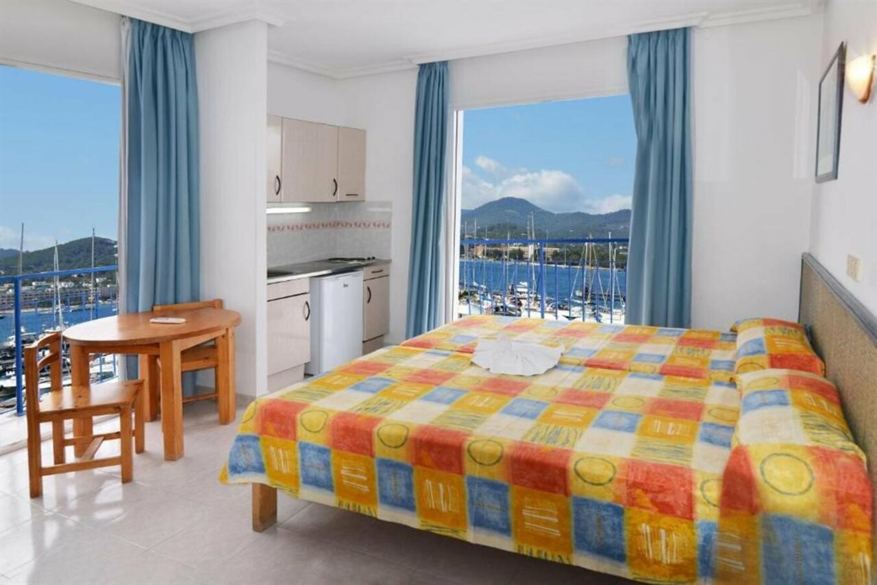 Фото Aparthotel Vibra Del Mar - Adults Only
