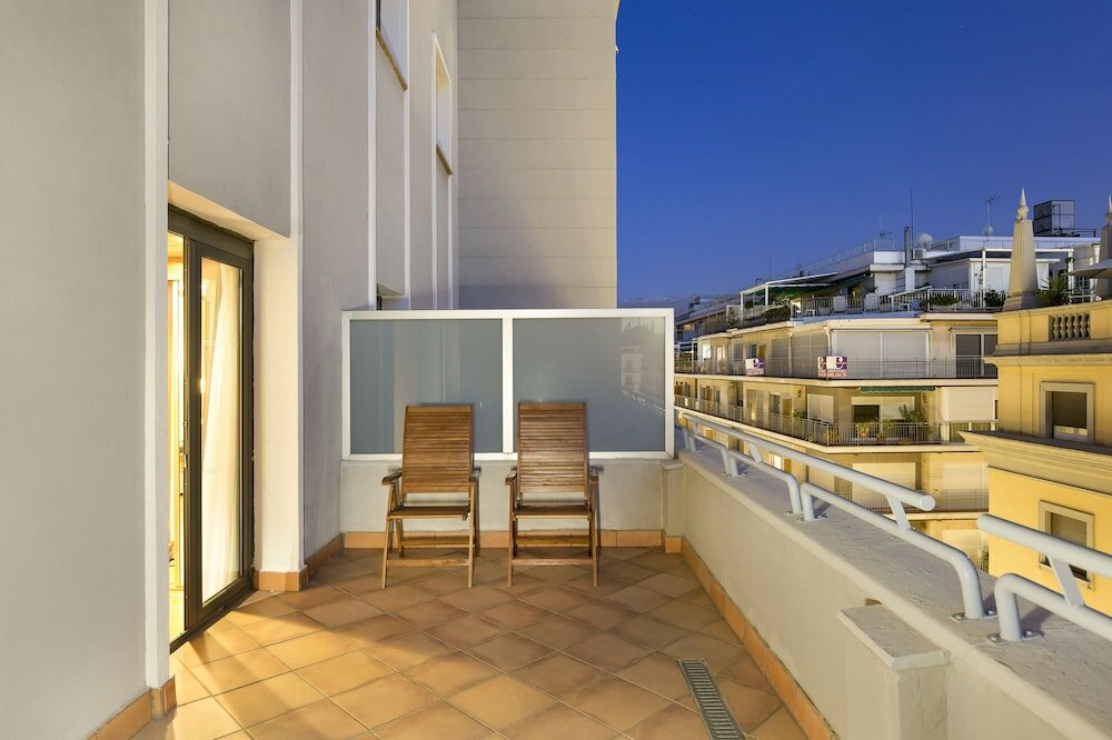 Фото Melia Granada Hotel