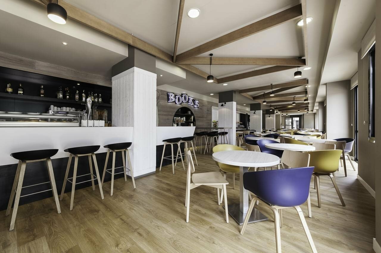 Фото Compostela Suites Madrid