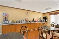 Фото SureStay Plus Hotel by Best Western Alvin