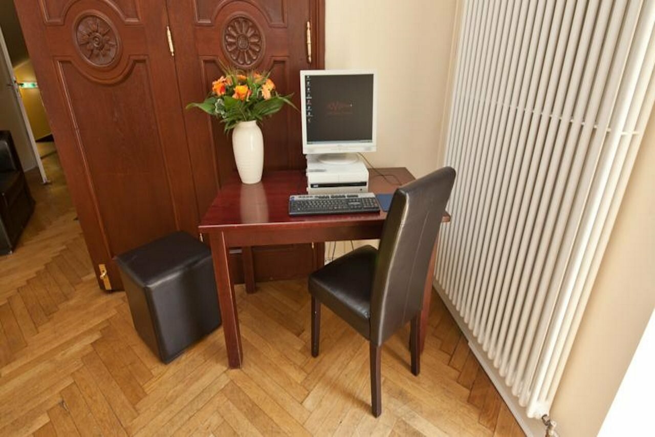 Фото Novum Hotel Holstenwall Hamburg Neustadt