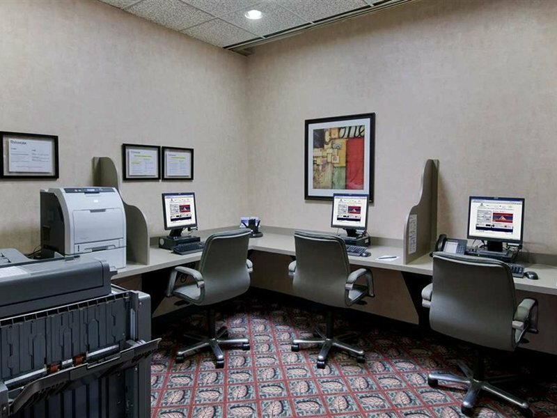 Фото Hotel Bonaventure Montreal