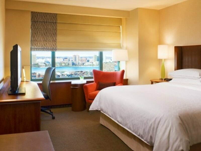 Фото Sheraton Boston, a Marriott Hotel