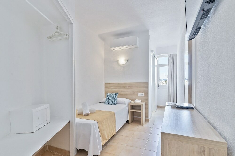 Фото Suncoast Ibiza Hotel - Adults Only -