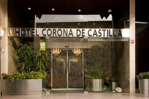 Внешний вид отеля Hotel Corona De Castilla Burgos в Бургосе, фото 1