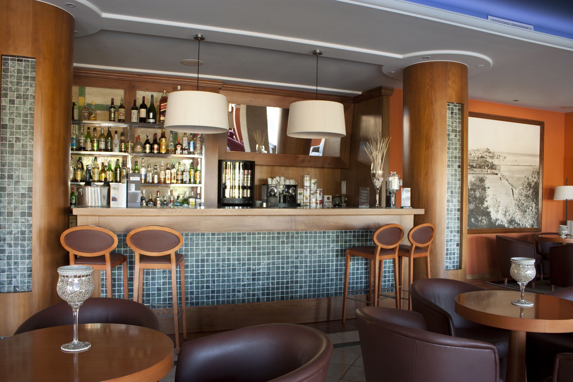 Фото Hotel Les Rotes