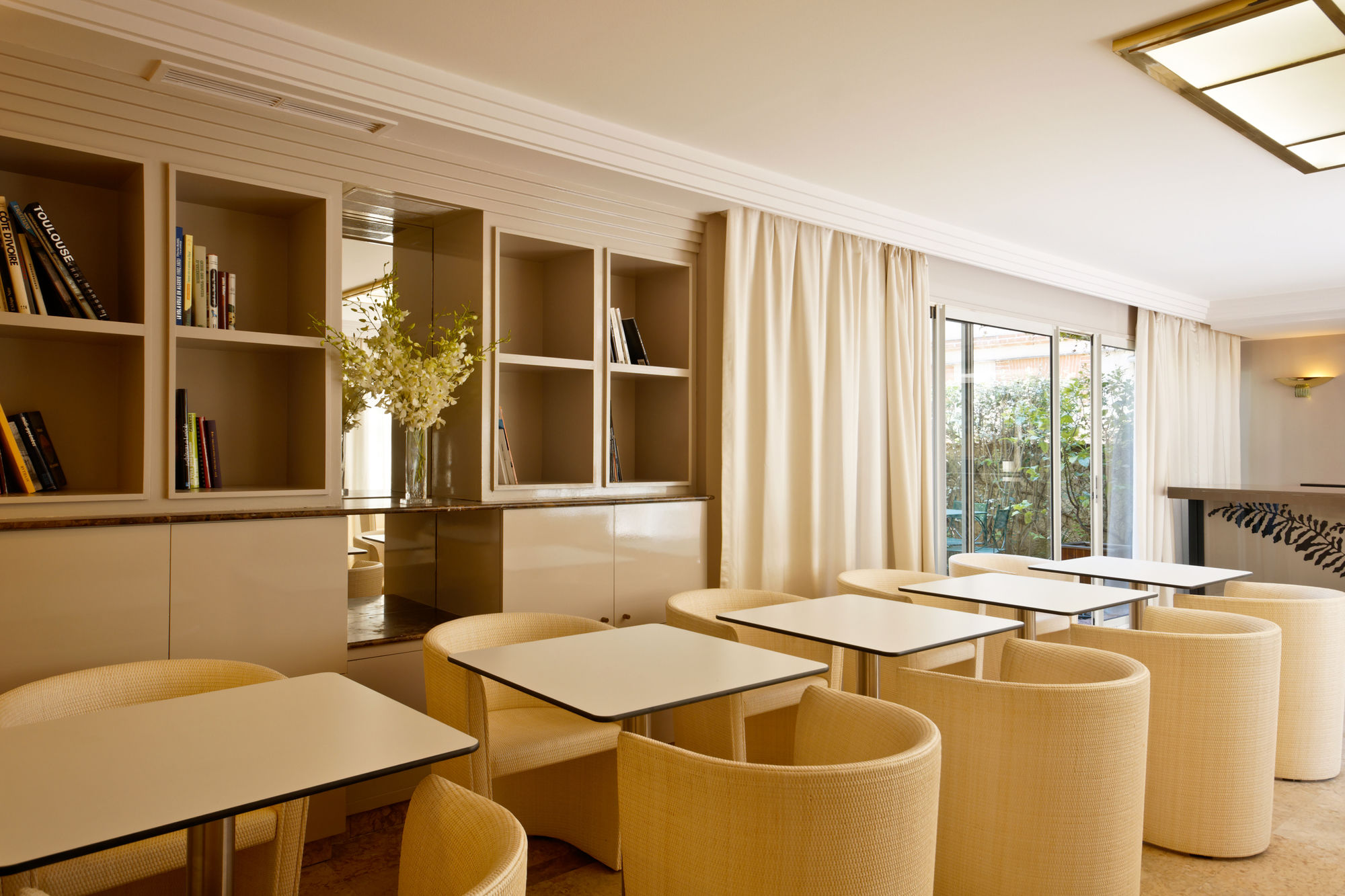 Фото Privilège Hôtel Mermoz