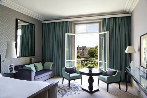 Гостиница Le Grand Hôtel de Cabourg - Mgallery Collection в Кабуре