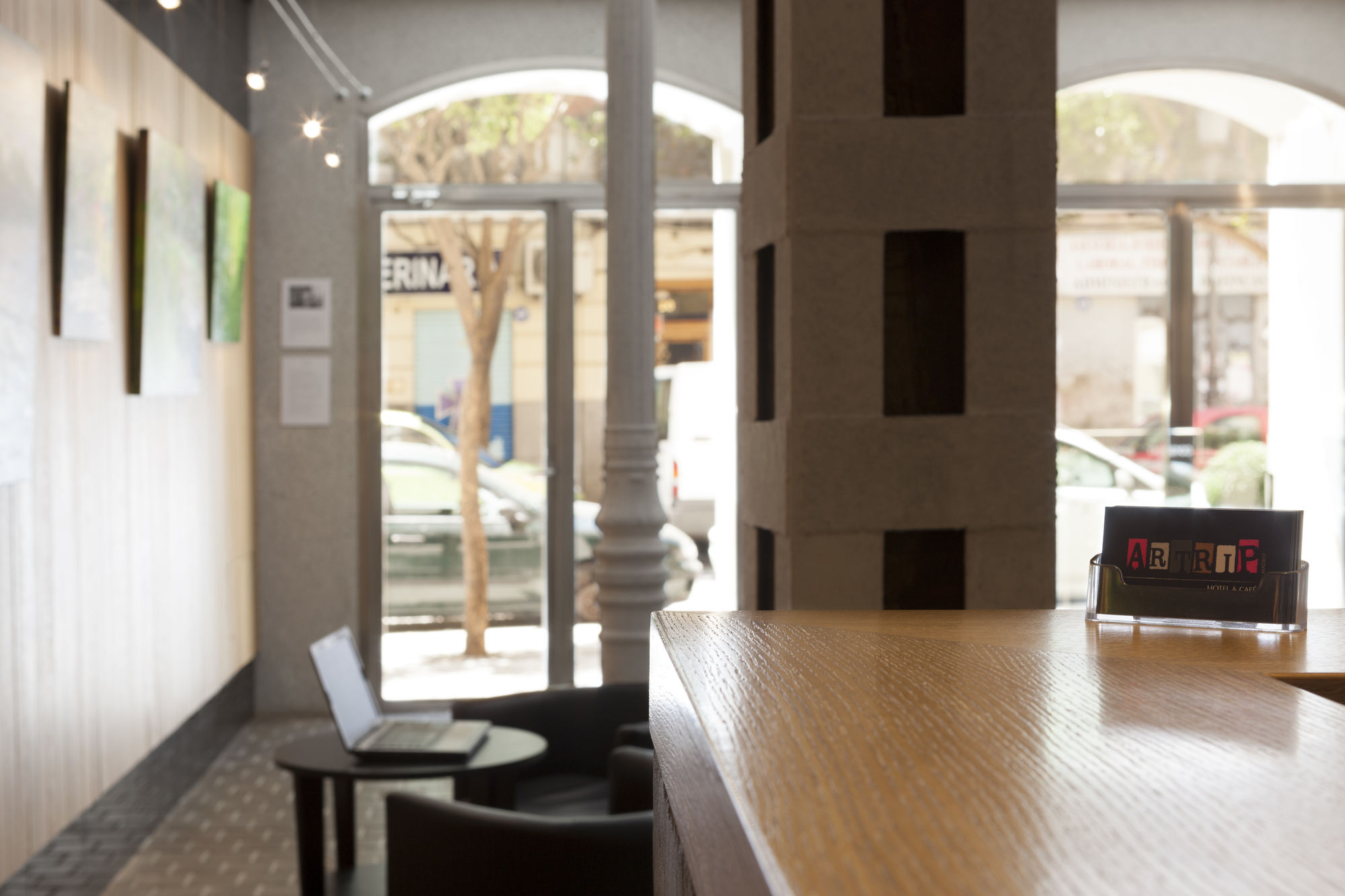 Фото Artrip Hotel