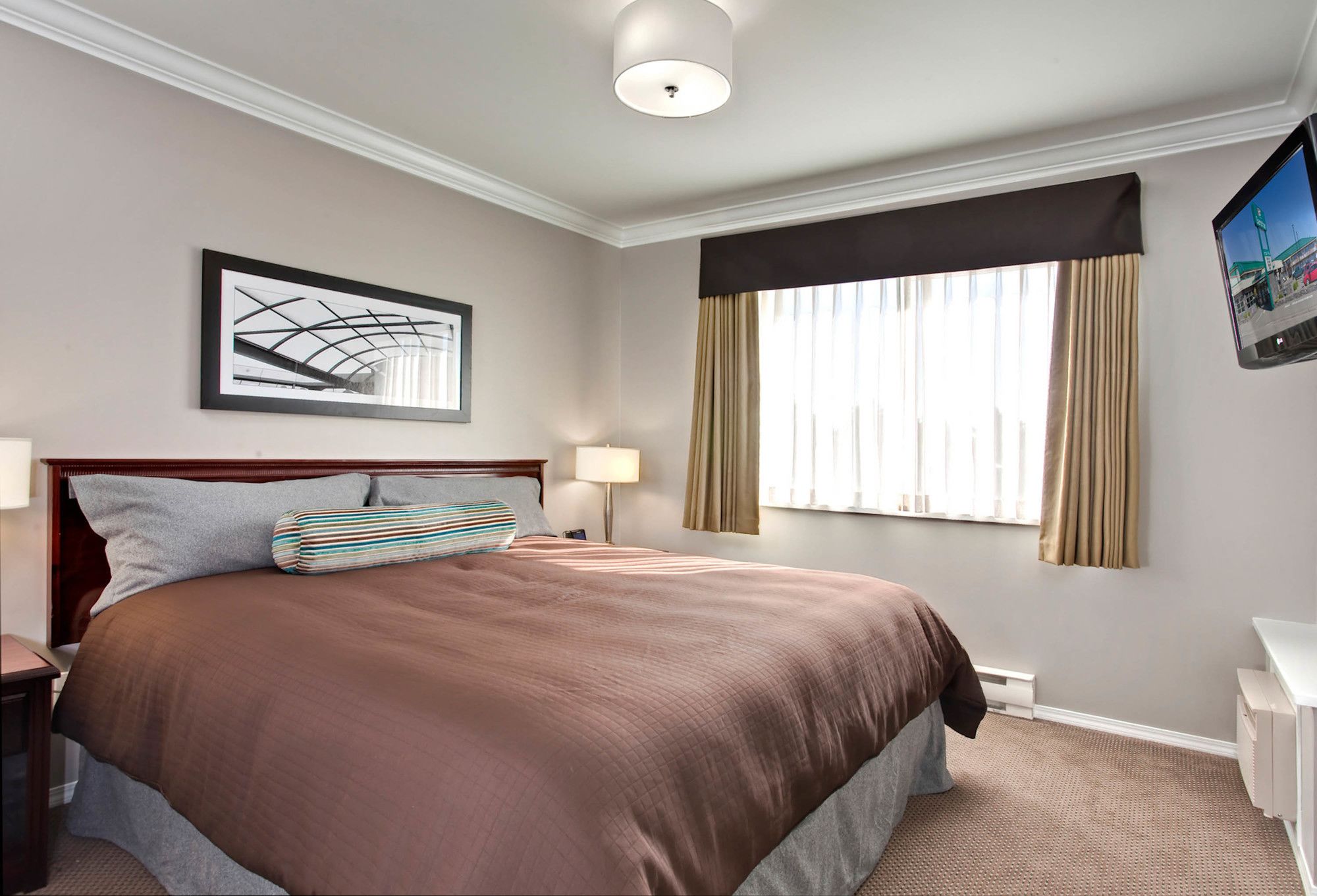 Фото Sandman Hotel & Suites Prince George