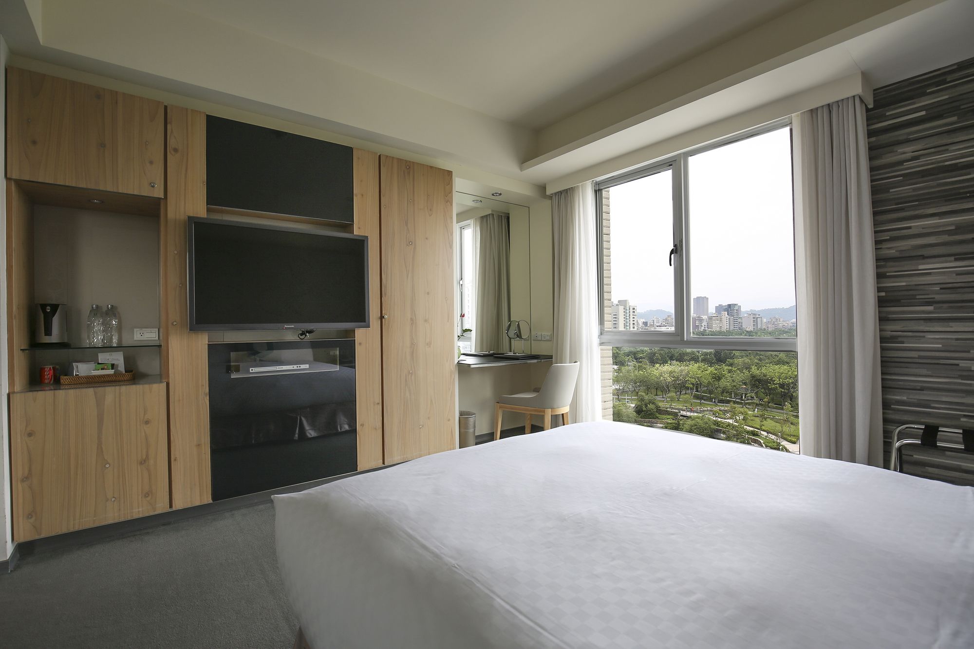 Фото Dandy Hotel Daan Park Branch