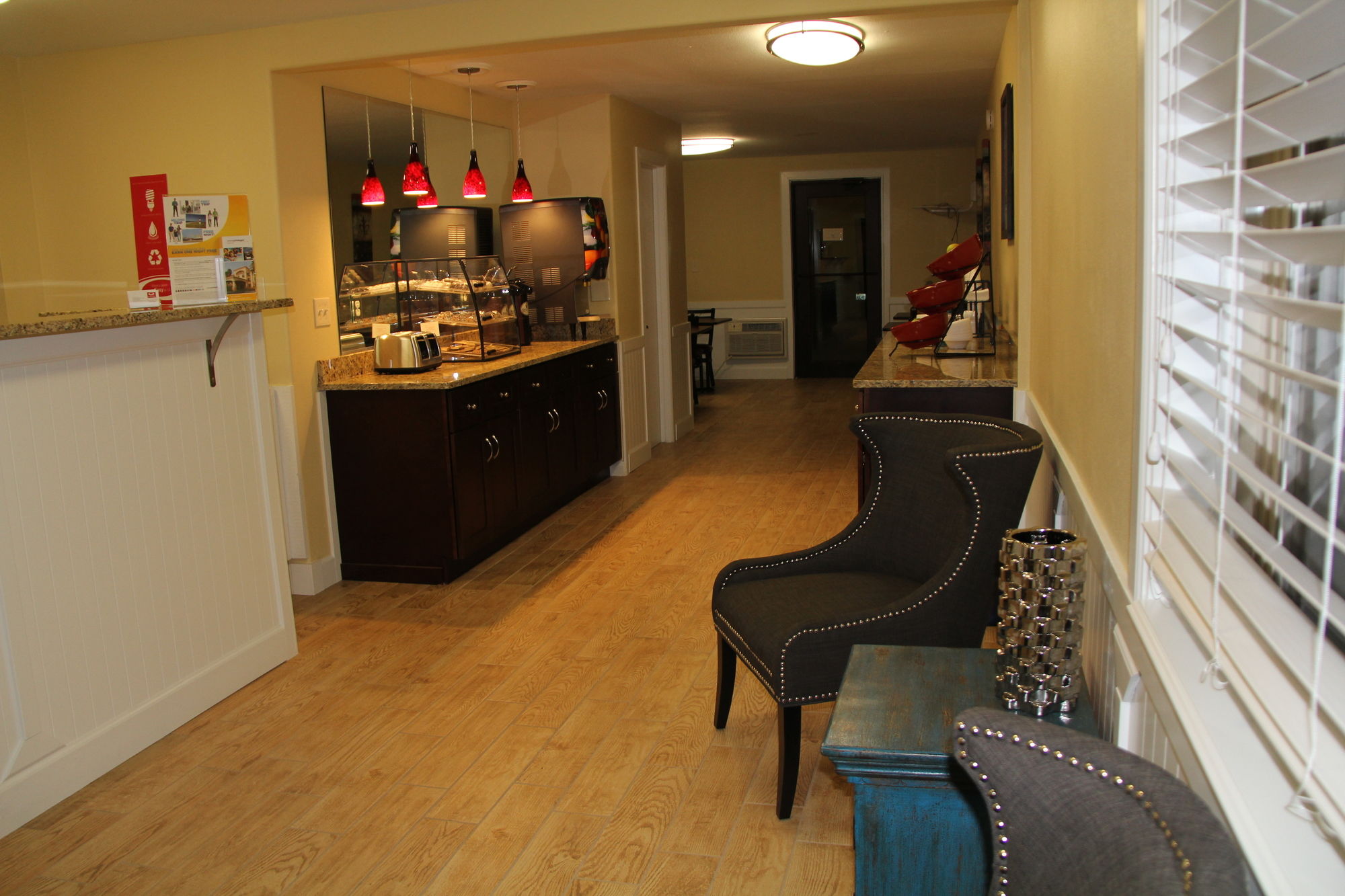 Фото Econo Lodge