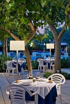 Фото Alexandra Plaza