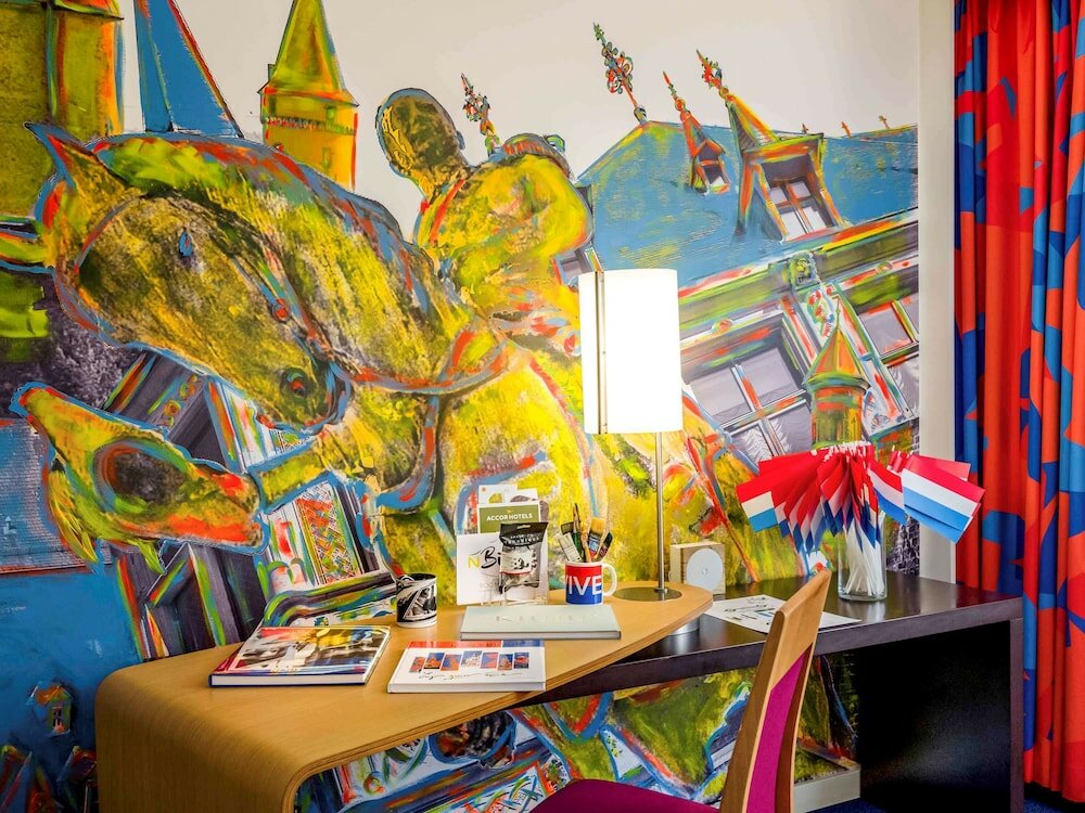 Фото Novotel Luxembourg Kirchberg