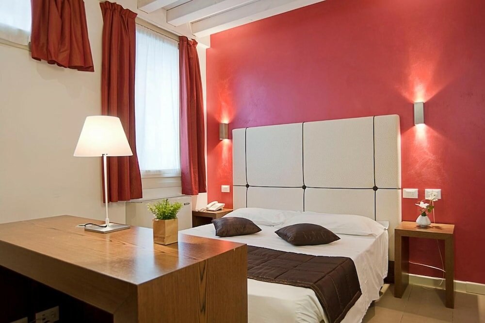 Фото Al Canal Regio