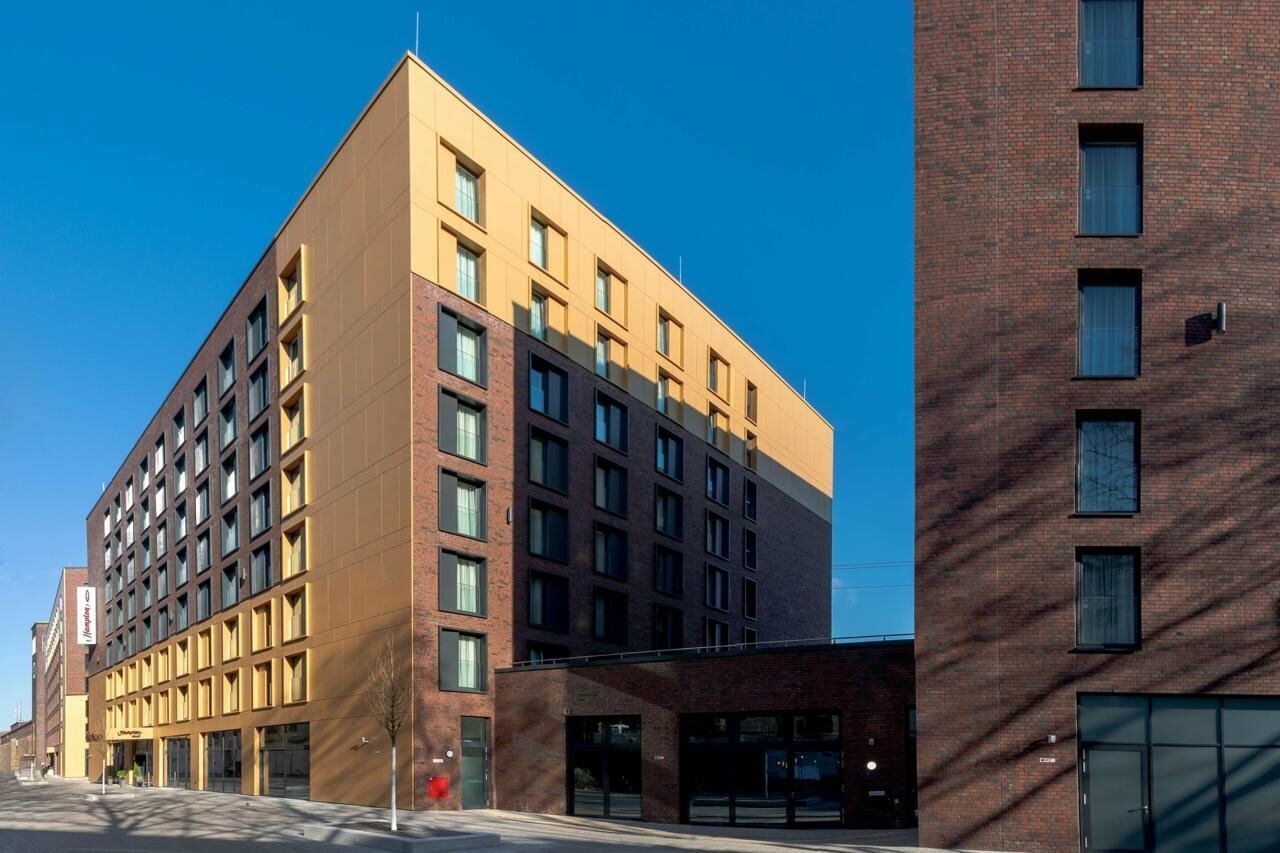 Фото Hampton by Hilton Düsseldorf City Centre