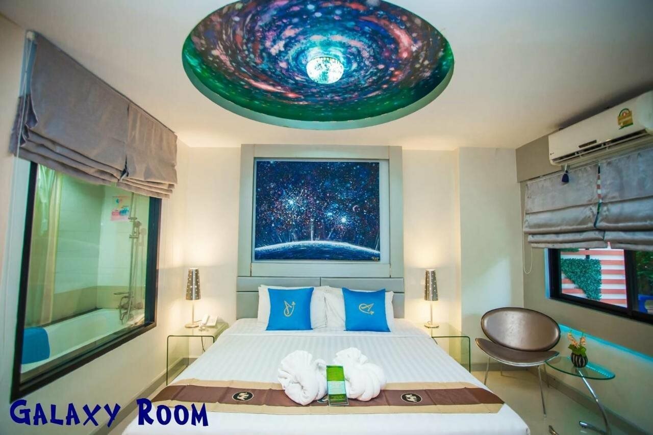 Фото Ayara Grand Palace Hotel