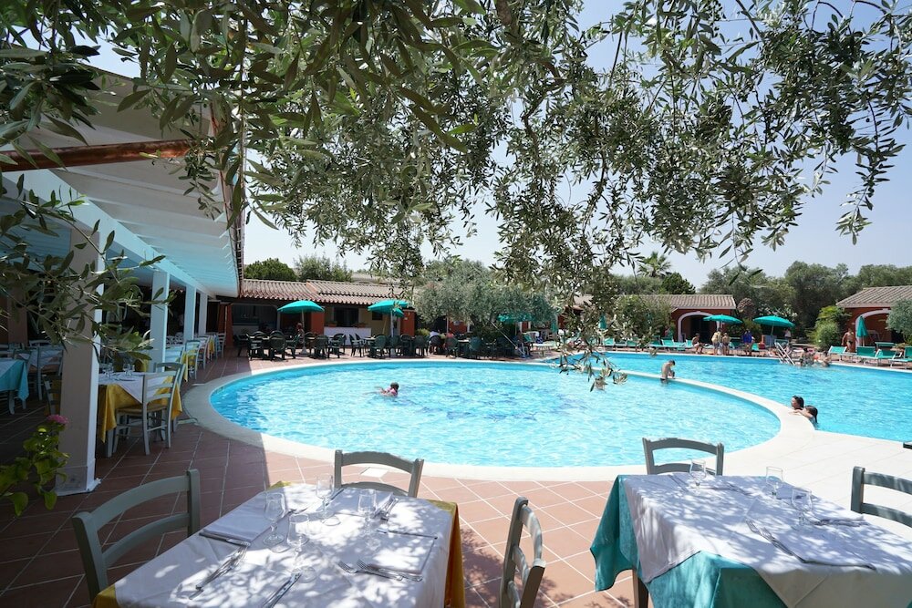 Фото Villaggio Alba Dorata