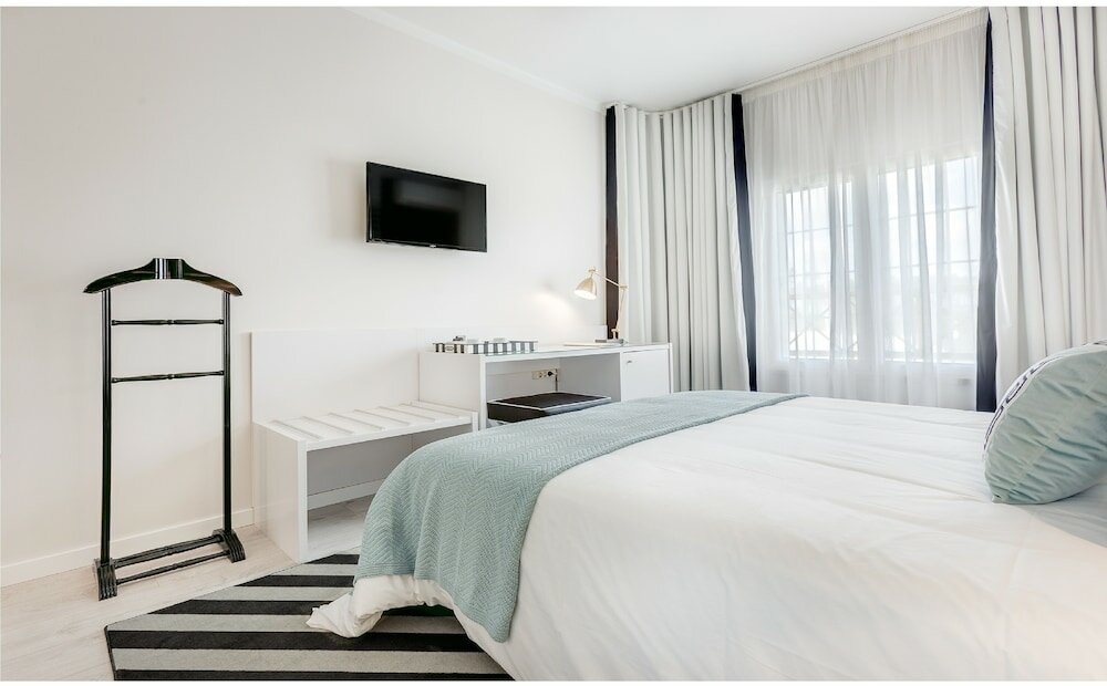 Фото Hotel Cristal Marinha